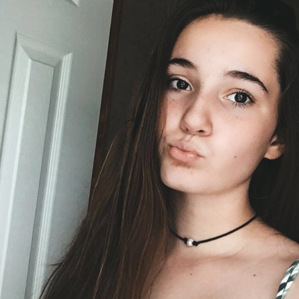 Meet your Posher, Ashley